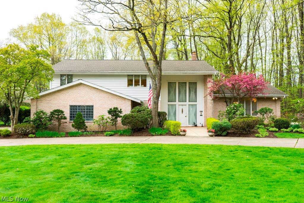 31300 South Woodland Road Pepper Pike, OH 44124 - Photo 1 of 34