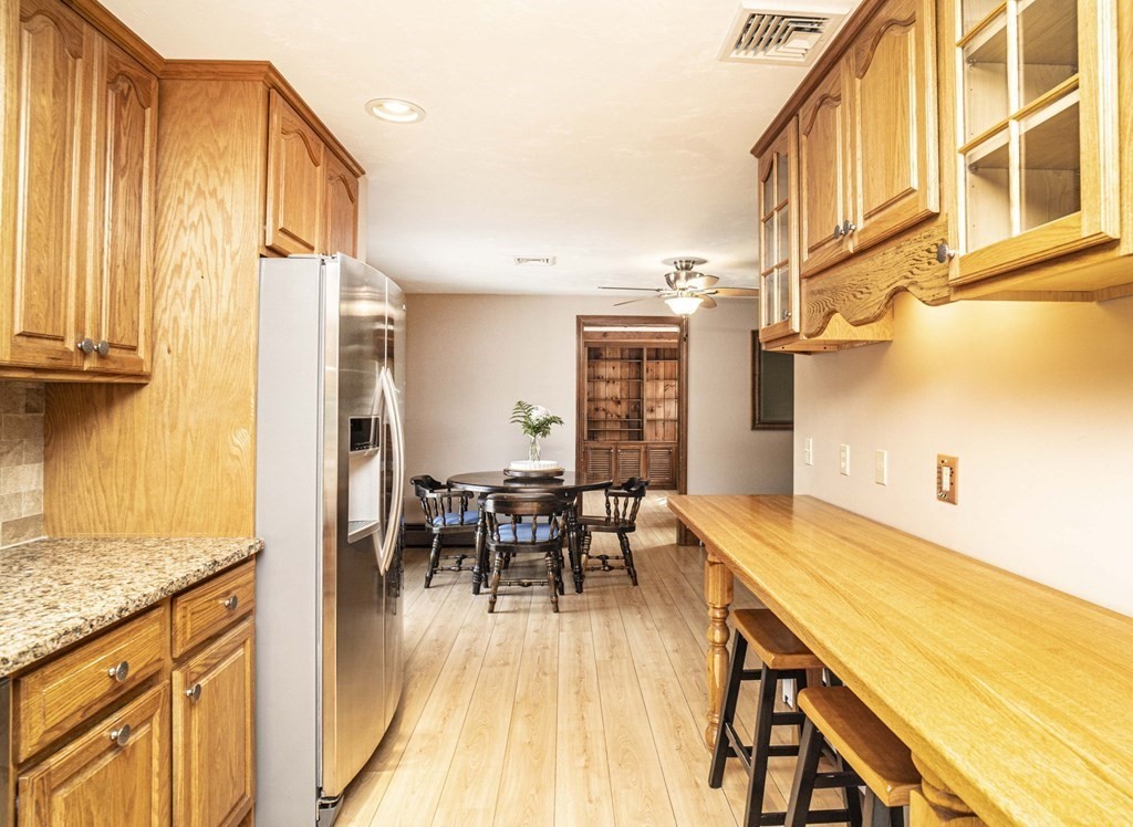 632 Middle Road Acushnet, MA 02743 - Photo 23 of 42 Gallery Image 23