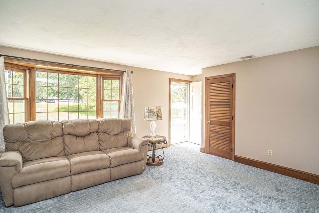 632 Middle Road Acushnet, MA 02743 - Photo 27 of 42 Gallery Image 27