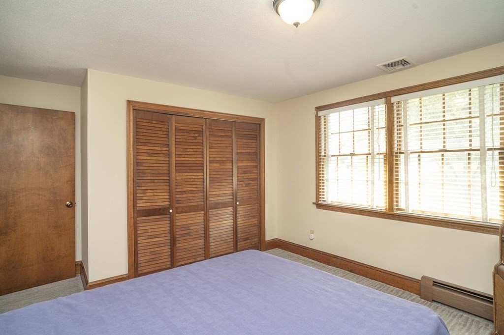 632 Middle Road Acushnet, MA 02743 - Photo 33 of 42 Gallery Image 33
