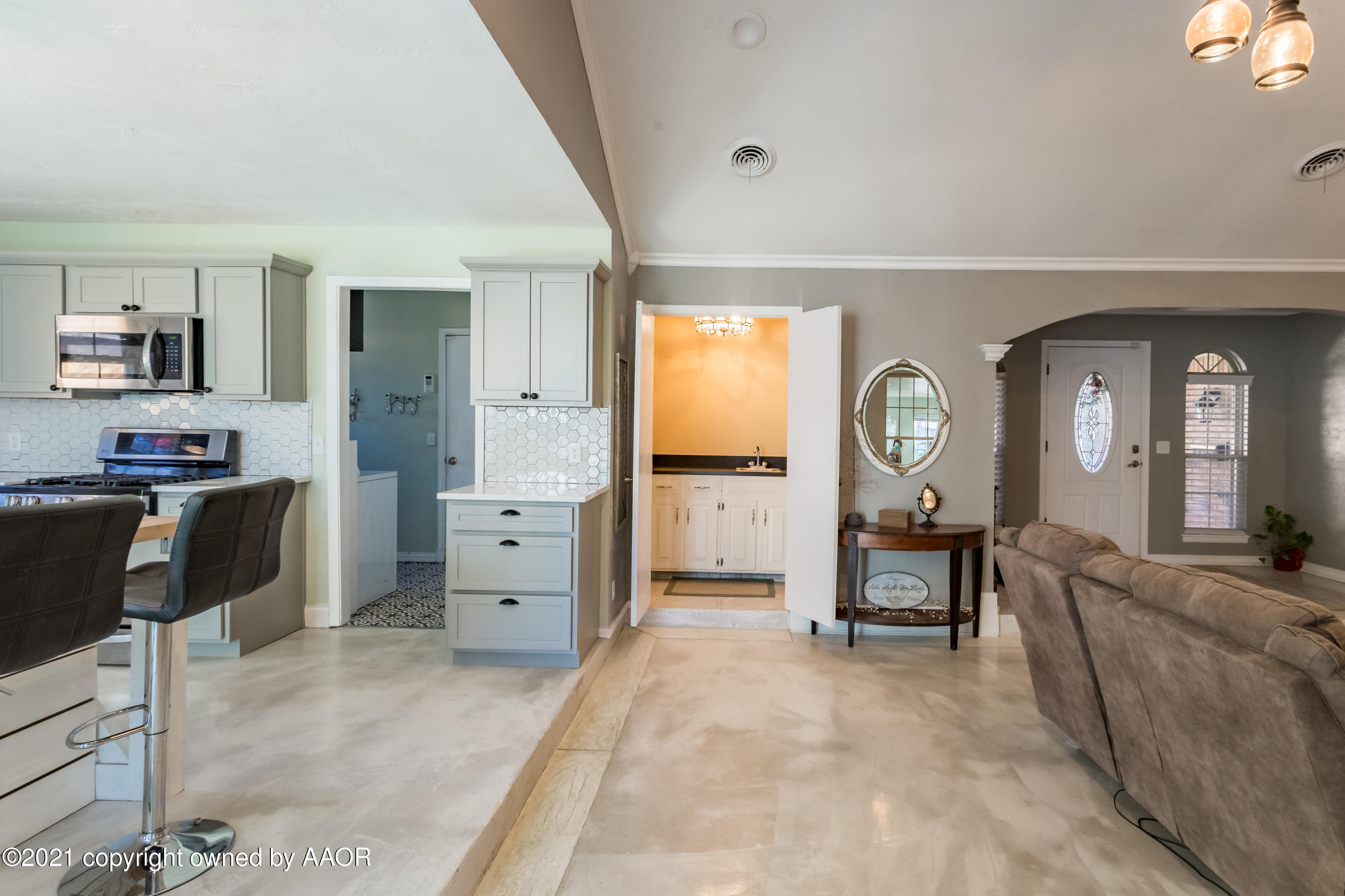 3710 Rutson Drive Amarillo, TX 79109 - Photo 8 of 48 Rutson-221-HDR