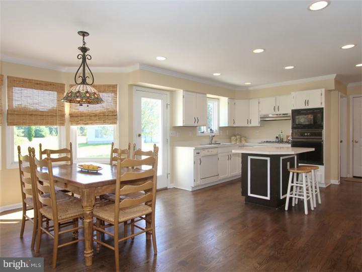 30 Priory Road West Windsor, NJ 08550 - Photo 8 of 25
