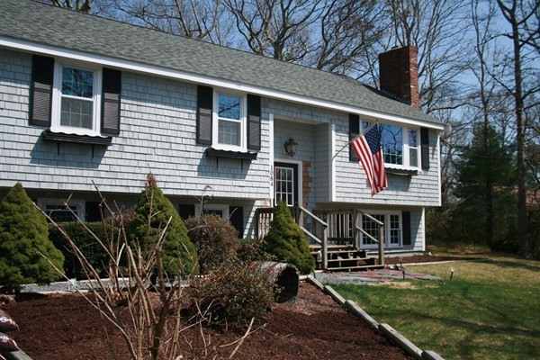 1084 State Road Plymouth, MA 02360 - Photo 2 of 19 Gallery Image 2