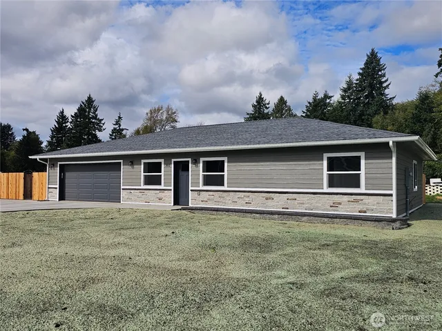 $478,000 | 302 West Martin Street, Elma, WA 98541
