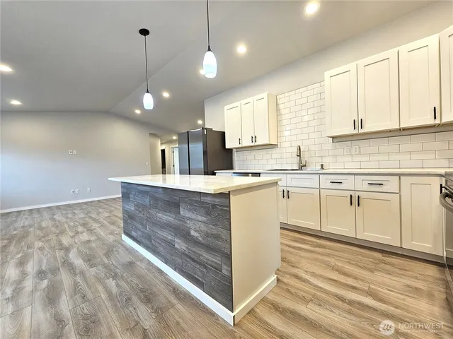 $478,000 | 302 West Martin Street, Elma, WA 98541