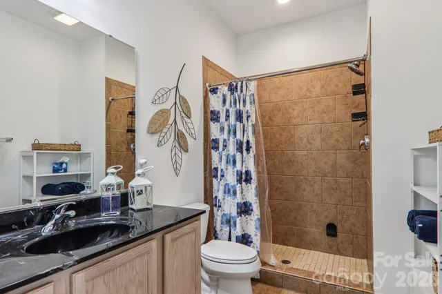 $389,900 | 475 South Church Street, Unit E, Hendersonville, NC 28792