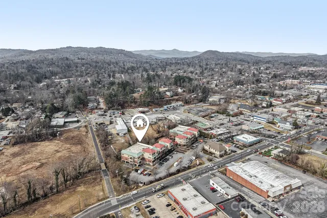 $389,900 | 475 South Church Street, Unit E, Hendersonville, NC 28792