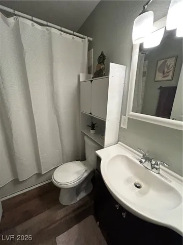 $2,100 | 1358 Lorilyn Avenue, Unit 4, Las Vegas, NV 89119