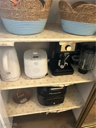 $1,935 | 1358 Lorilyn Avenue, Unit 4, Las Vegas, NV 89119