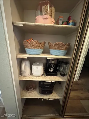 $2,100 | 1358 Lorilyn Avenue, Unit 4, Las Vegas, NV 89119