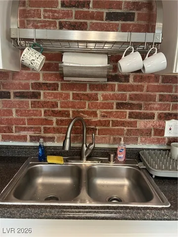 $2,100 | 1358 Lorilyn Avenue, Unit 4, Las Vegas, NV 89119