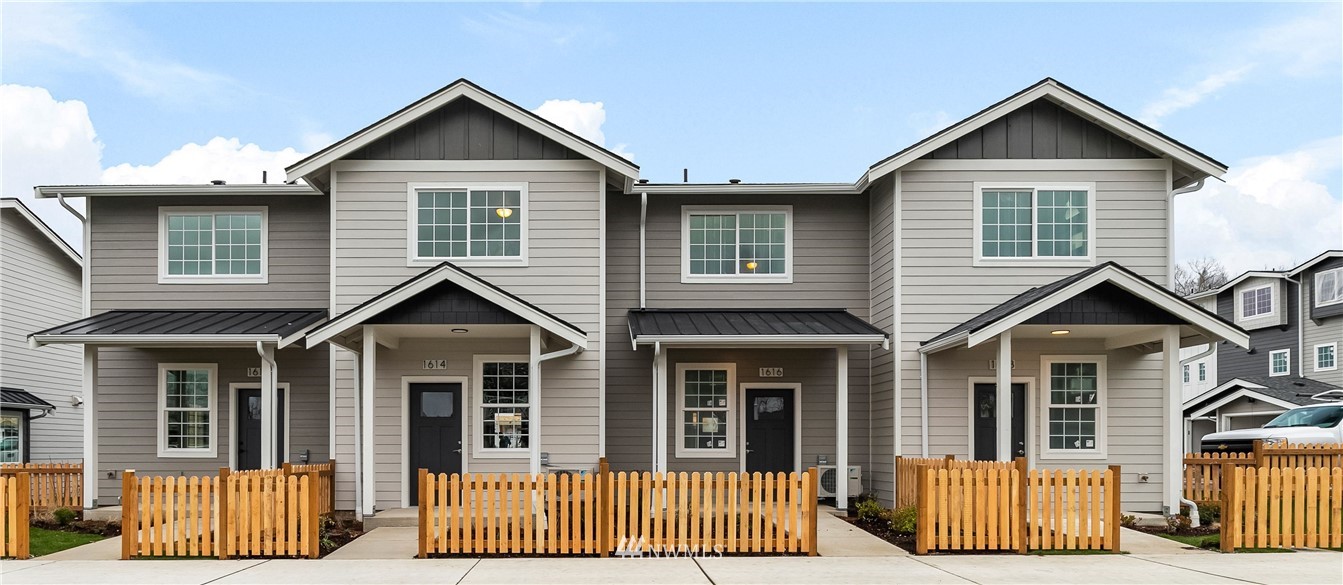 1612 Sunup Loop Bellingham, WA 98226 - Photo 1 of 18 Gallery Image 1