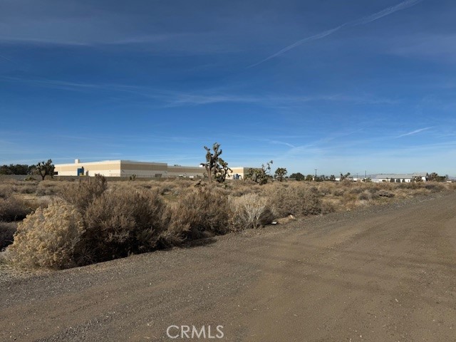 42901 6th Street East Lancaster, CA 93535 - Photo 5 of 12 a view of a dry yard