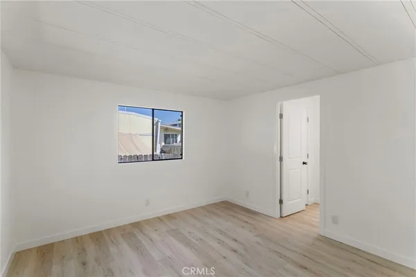 $269,000 | 304 North Jade Cove Drive, Unit 64, Long Beach, CA 90803