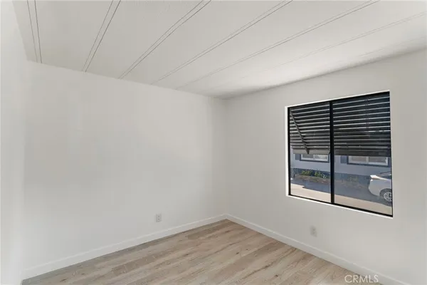 $269,000 | 304 North Jade Cove Drive, Unit 64, Long Beach, CA 90803