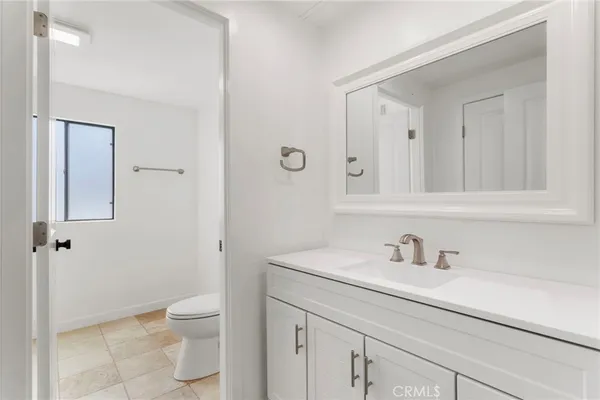 $269,000 | 304 North Jade Cove Drive, Unit 64, Long Beach, CA 90803