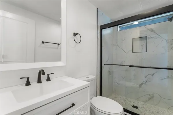 $269,000 | 304 North Jade Cove Drive, Unit 64, Long Beach, CA 90803