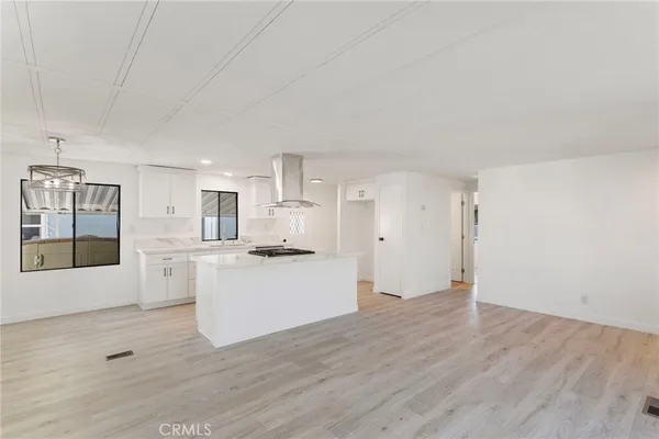 $269,000 | 304 North Jade Cove Drive, Unit 64, Long Beach, CA 90803