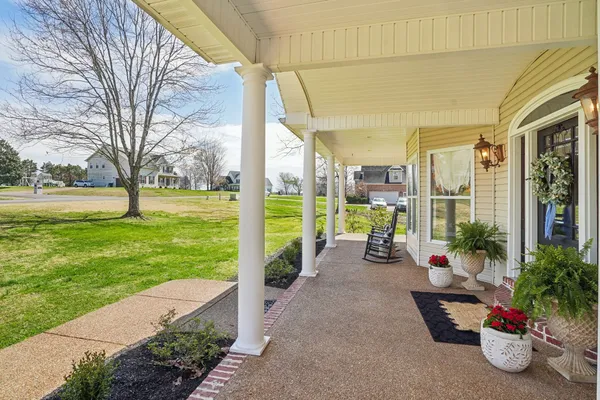 $745,000 | 1000 Bradby Drive, Burns, TN 37029