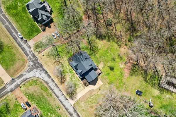 $745,000 | 1000 Bradby Drive, Burns, TN 37029