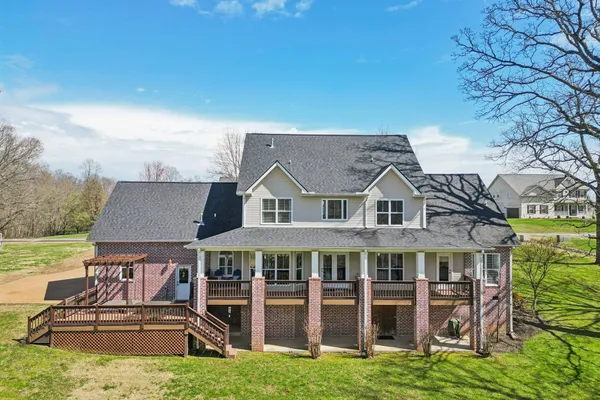 $745,000 | 1000 Bradby Drive, Burns, TN 37029