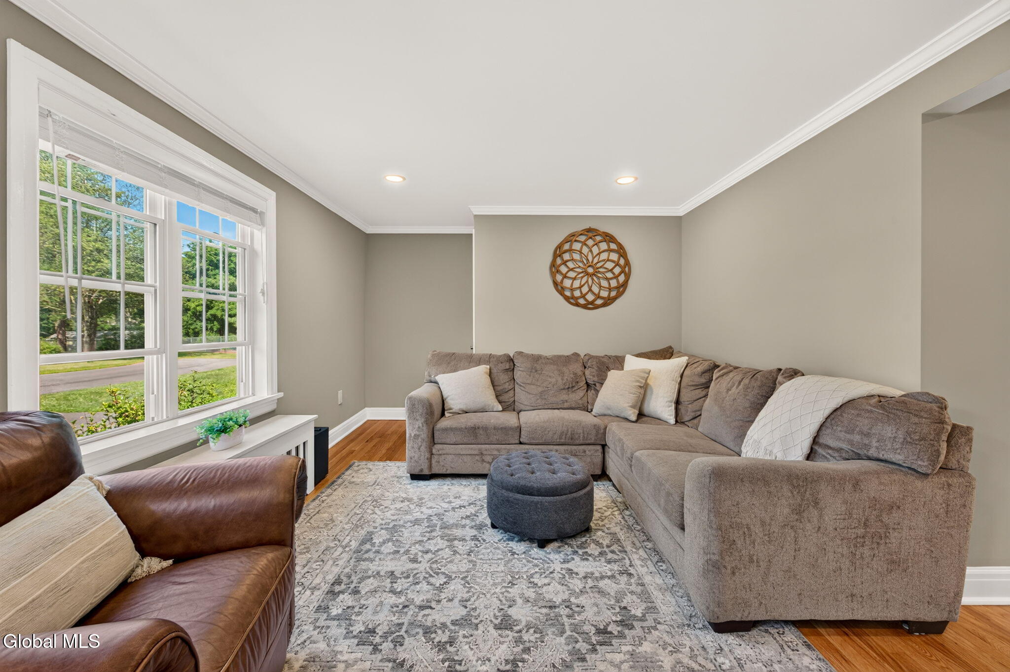 3031 Lillian Road Guilderland, NY 12303 - Photo 3 of 31 13-living-room-2