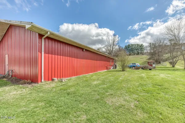 $620,000 | 4456 Lee Highway, Marion, VA 24354