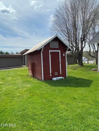 $620,000 | 4456 Lee Highway, Marion, VA 24354