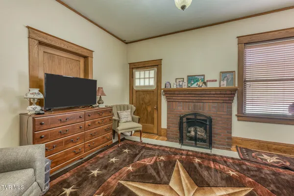 $620,000 | 4456 Lee Highway, Marion, VA 24354