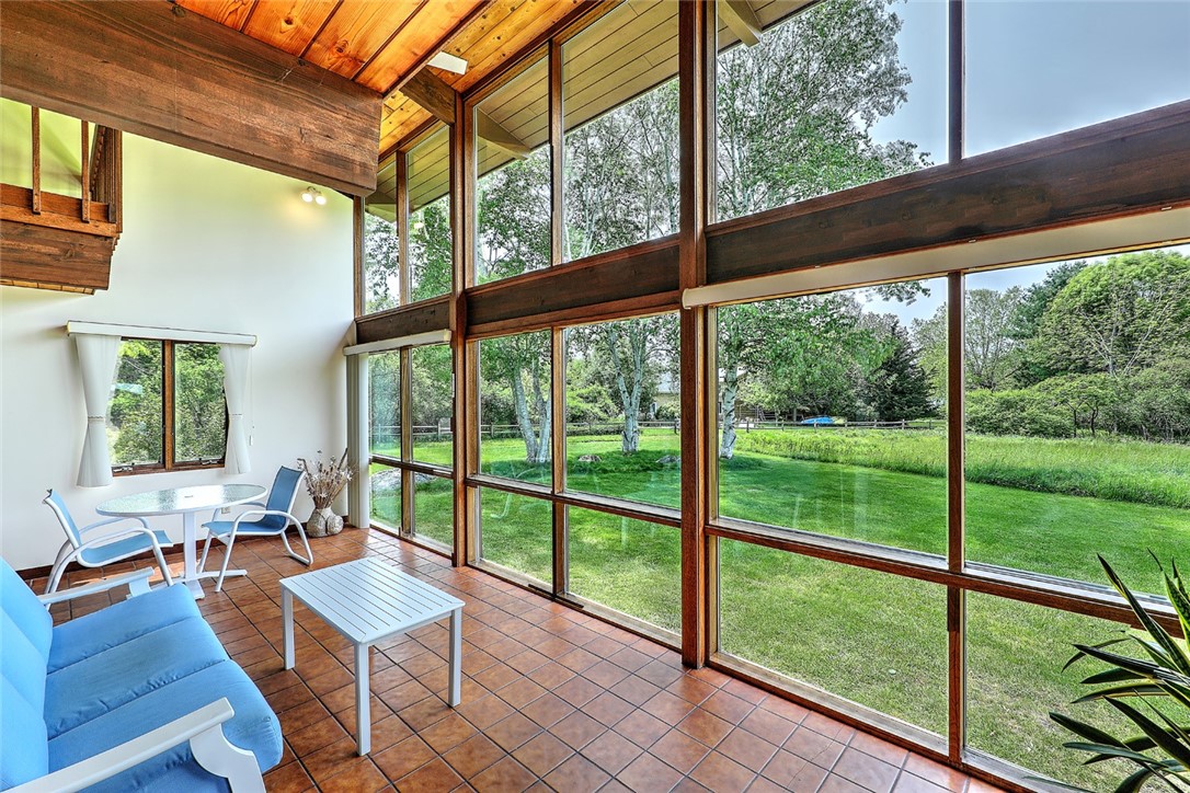 266 Indian Point Road Tiverton, RI 02878 - Photo 14 of 48