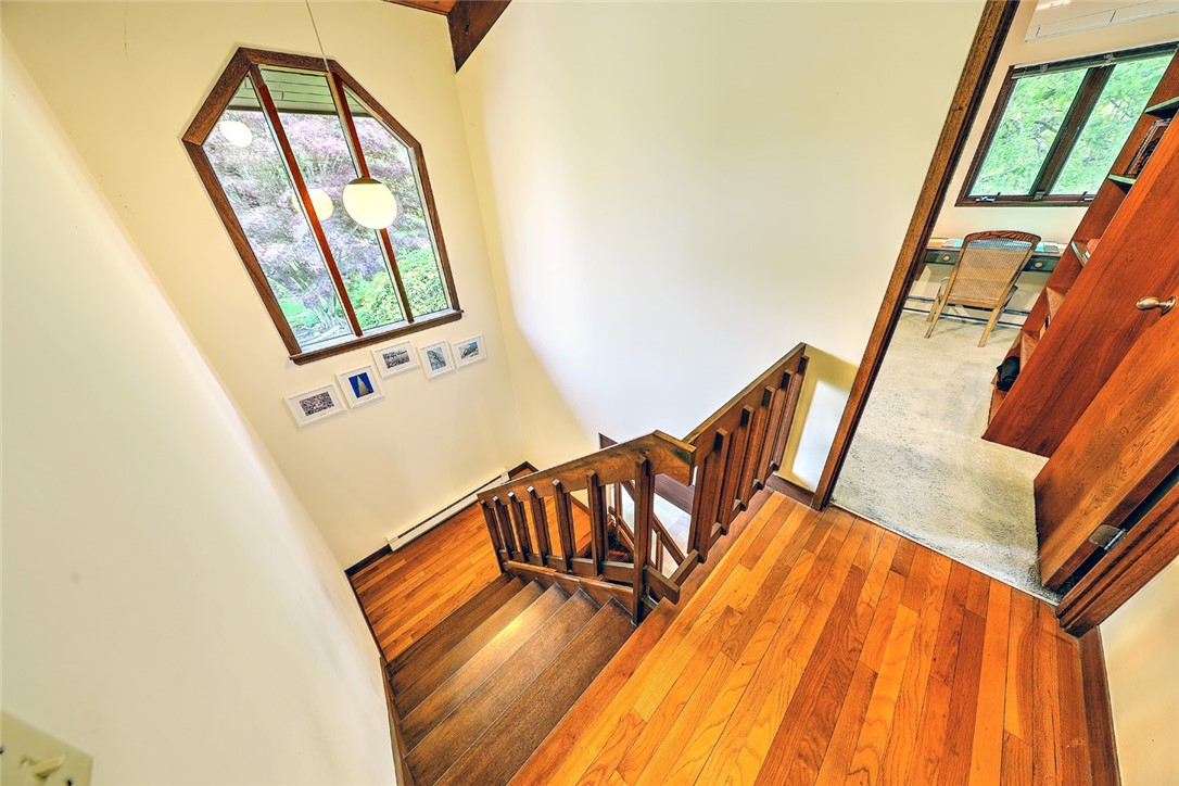 266 Indian Point Road Tiverton, RI 02878 - Photo 34 of 48 Main stairway