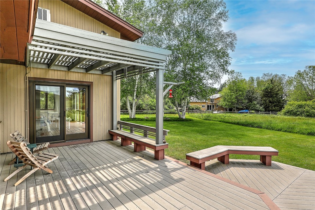 266 Indian Point Road Tiverton, RI 02878 - Photo 36 of 48