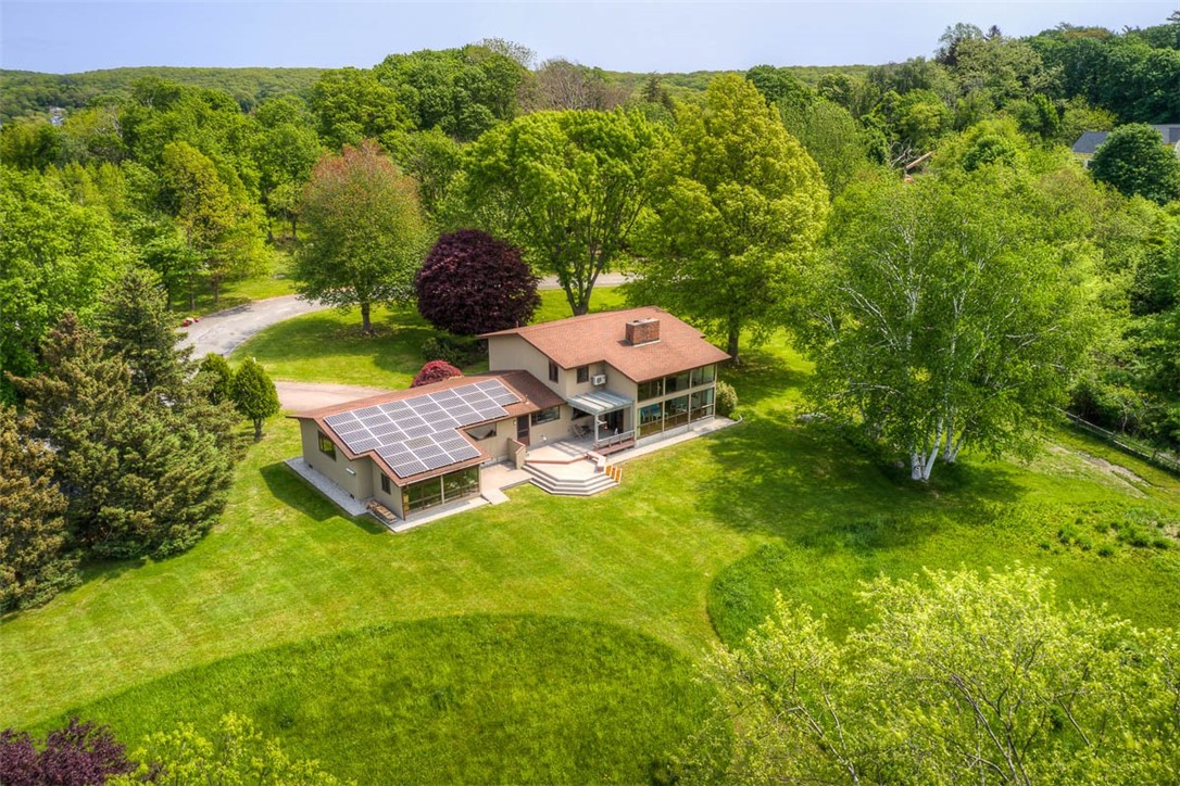 266 Indian Point Road Tiverton, RI 02878 - Photo 45 of 48