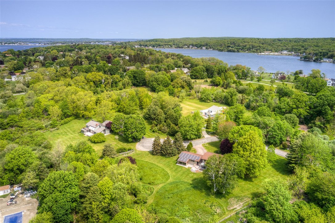 266 Indian Point Road Tiverton, RI 02878 - Photo 46 of 48