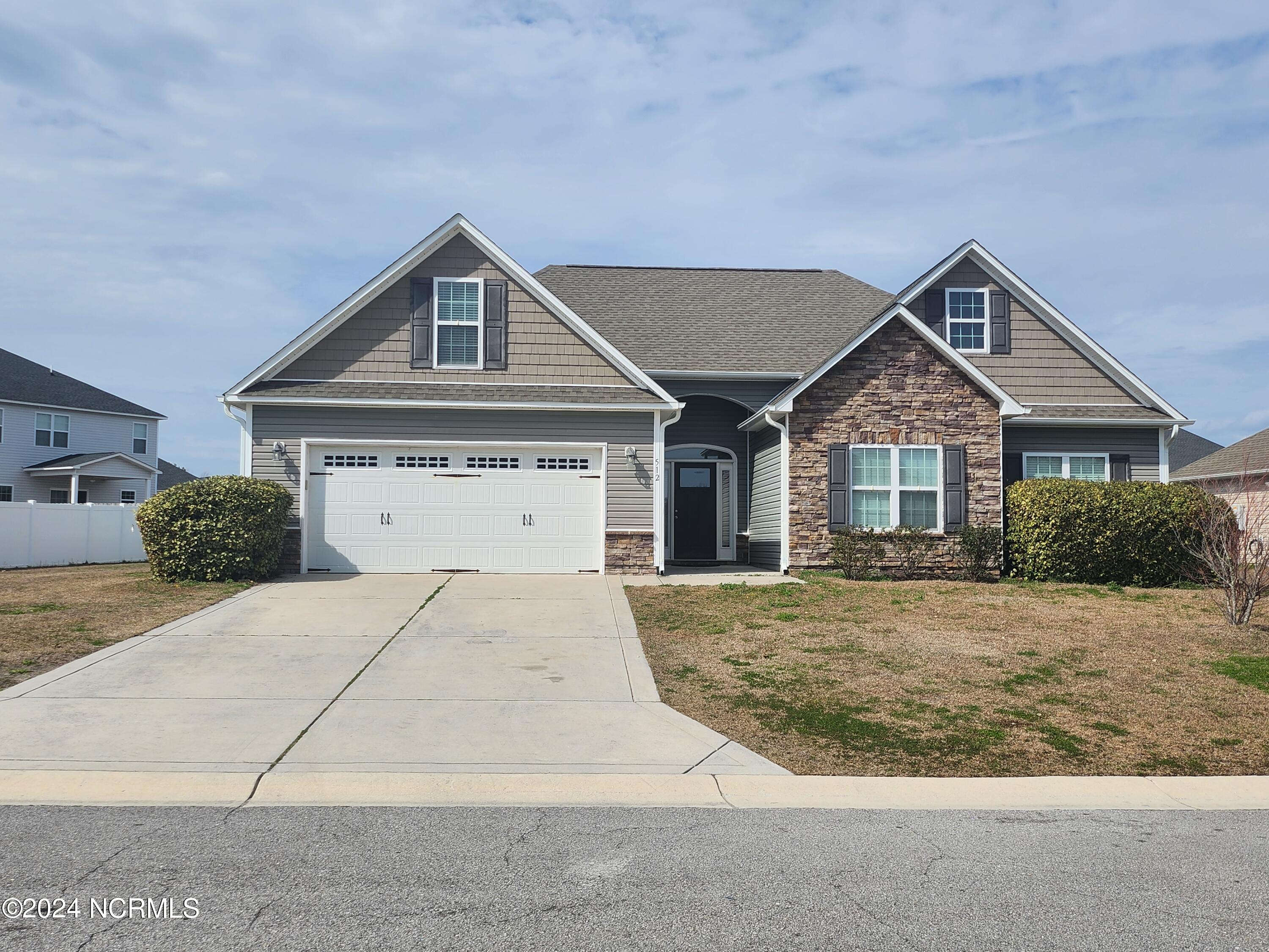512 Romper Road Sneads Ferry, NC 28460 - Photo 5 of 32 Front