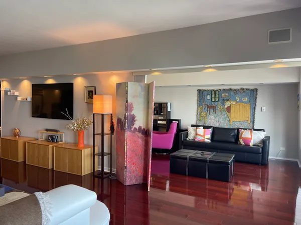 $515,000 | 175 East Delaware Place, Unit 6706, Chicago, IL 60611