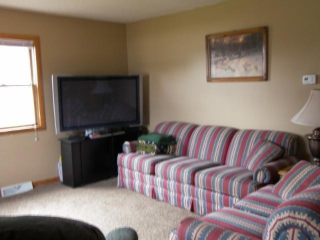 9542 Gast Road Bridgman, MI 49106 - Photo 2 of 9 100_3778 (640x480) (640x480)