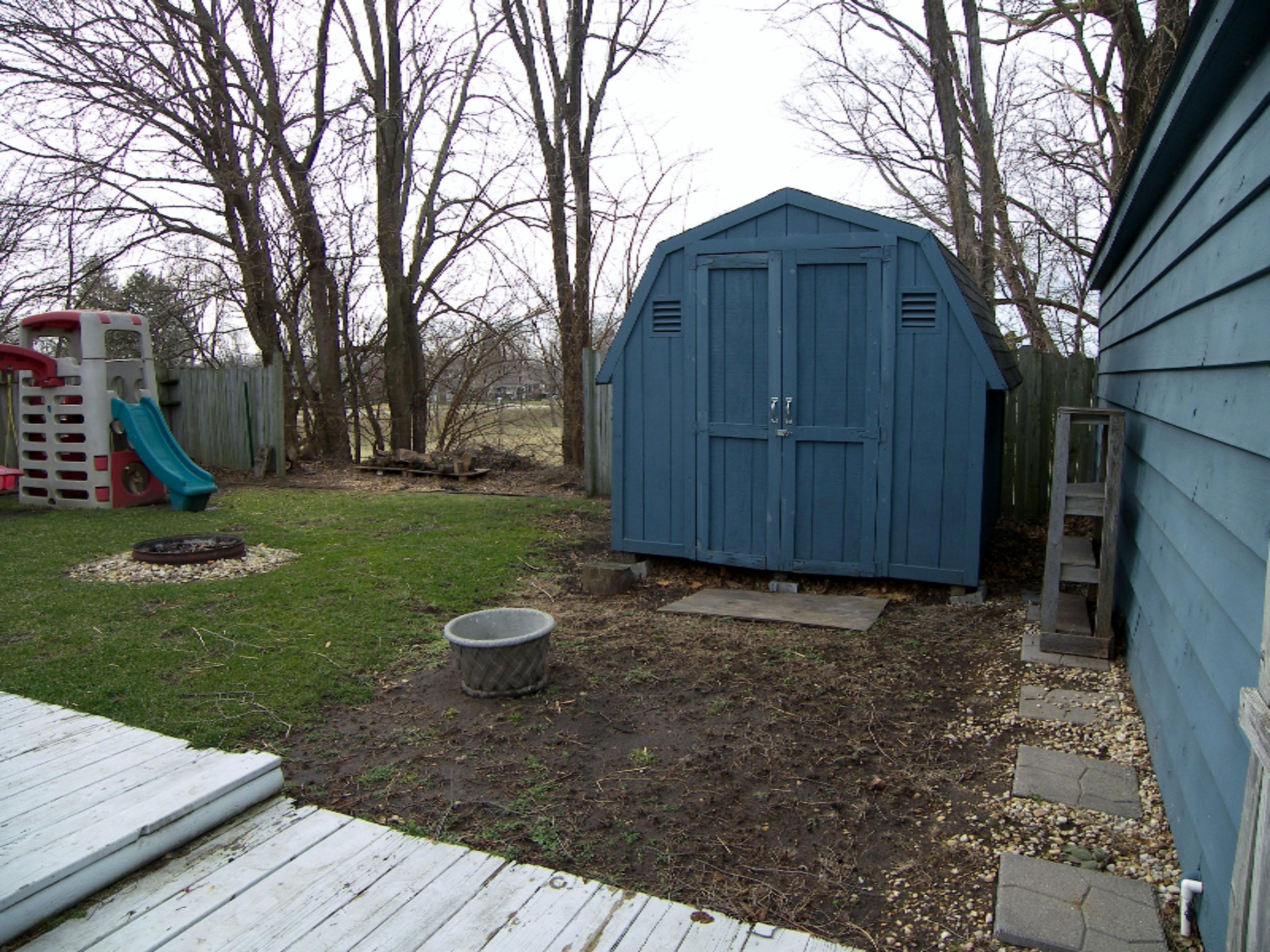 9542 Gast Road Bridgman, MI 49106 - Photo 7 of 9 100_3786