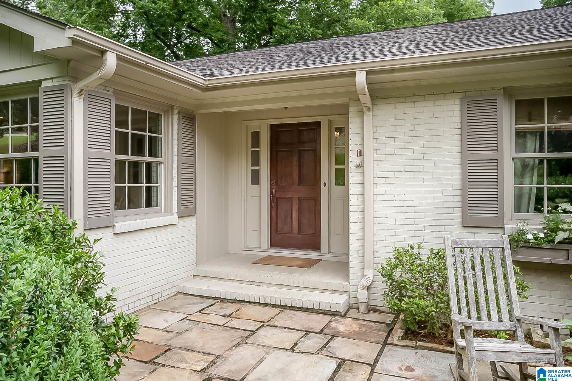 121 Peachtree Road Birmingham, AL 35213 - Photo 2 of 37