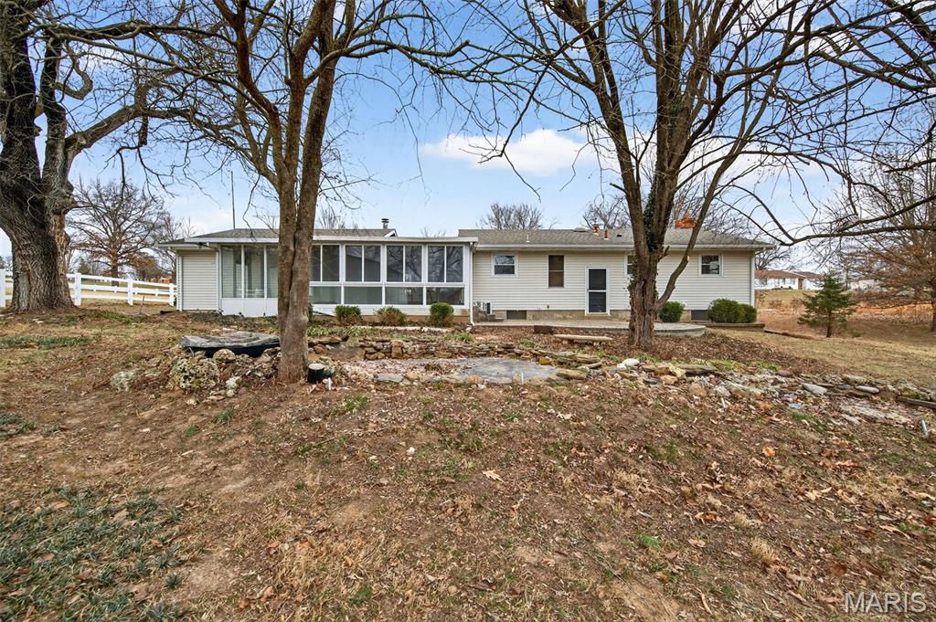 208 Mexico Road Wentzville, MO 63385 - Photo 26 of 33