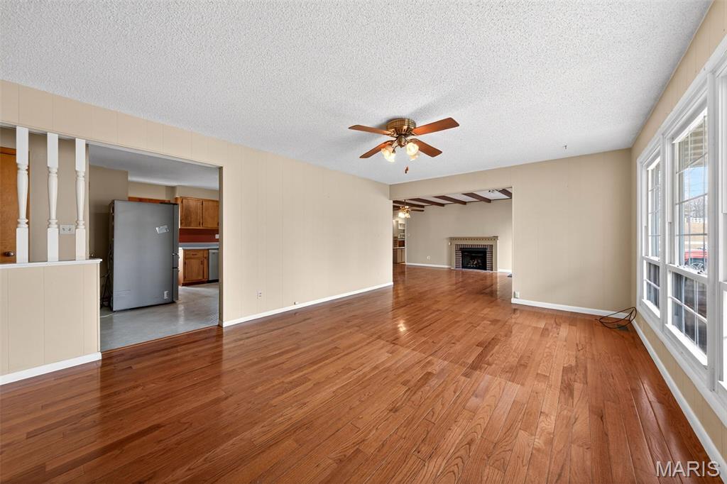 208 Mexico Road Wentzville, MO 63385 - Photo 6 of 33