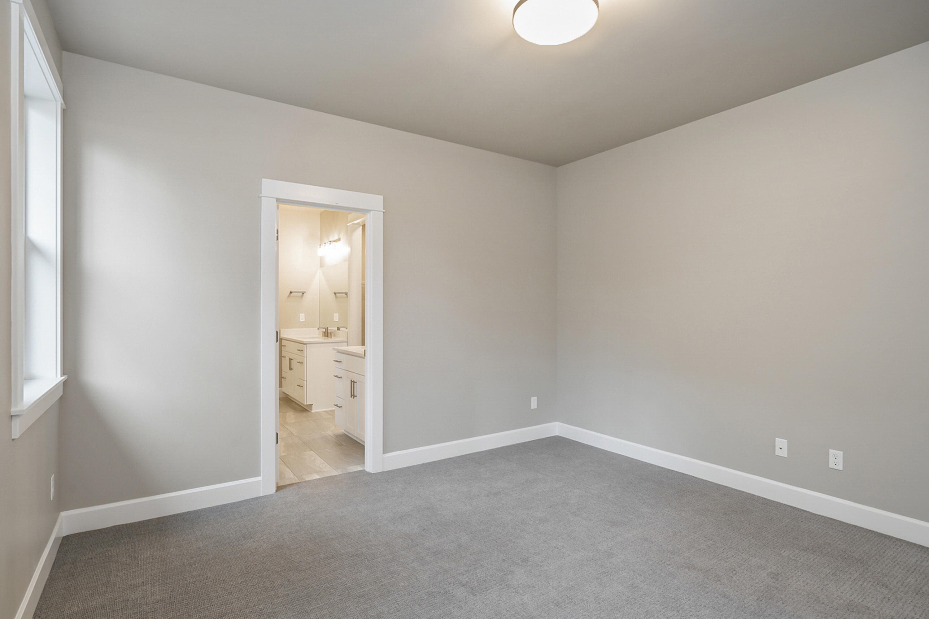 20442 Murphy Road, Unit LOT 26 Bend, OR 97702 - Photo 23 of 39 JH5_4739