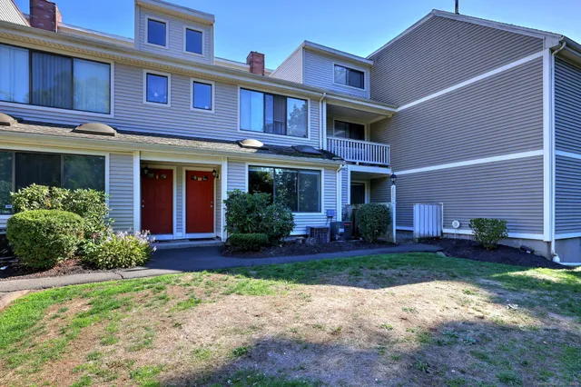 $159,900 | 471 Whalley Avenue, Unit G, New Haven, CT 06511