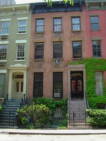 $3,950,000 | 428 West 44th Street | Hell's Kitchen