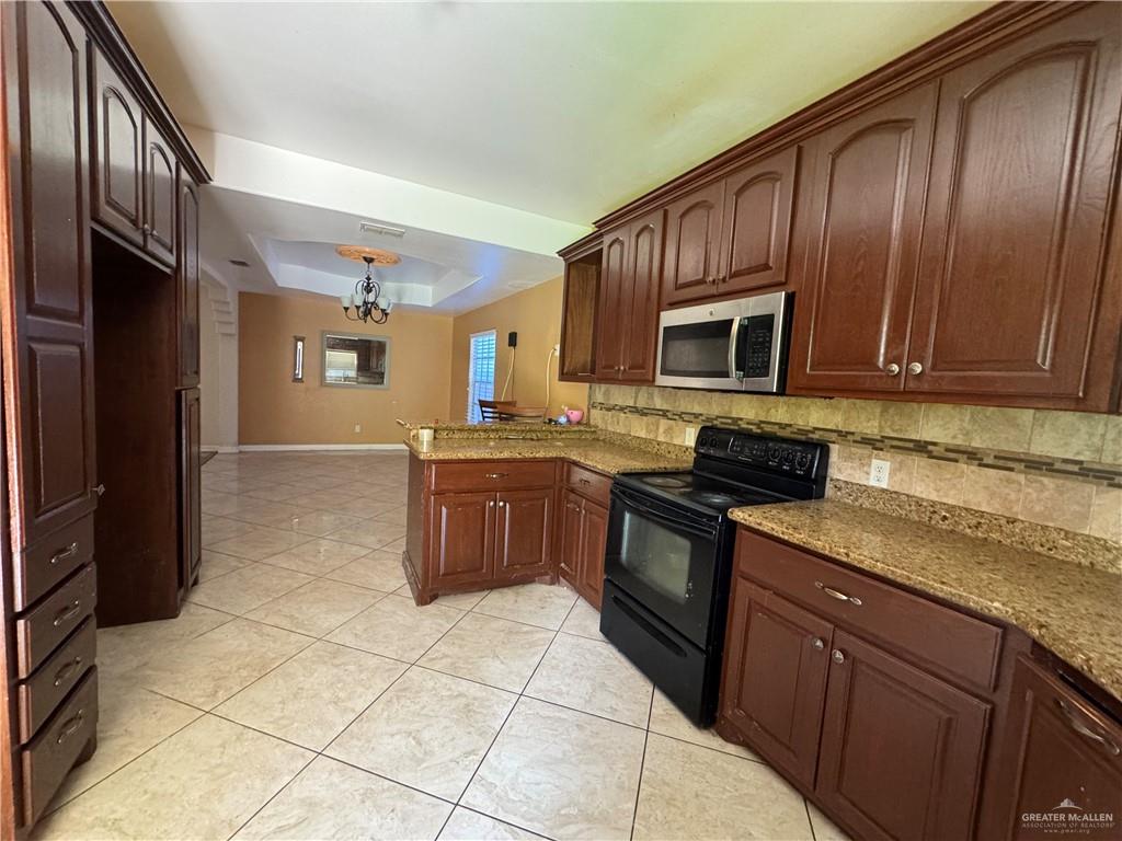 2106 Johnson Street Brownsville, TX 78521 - Photo 5 of 20