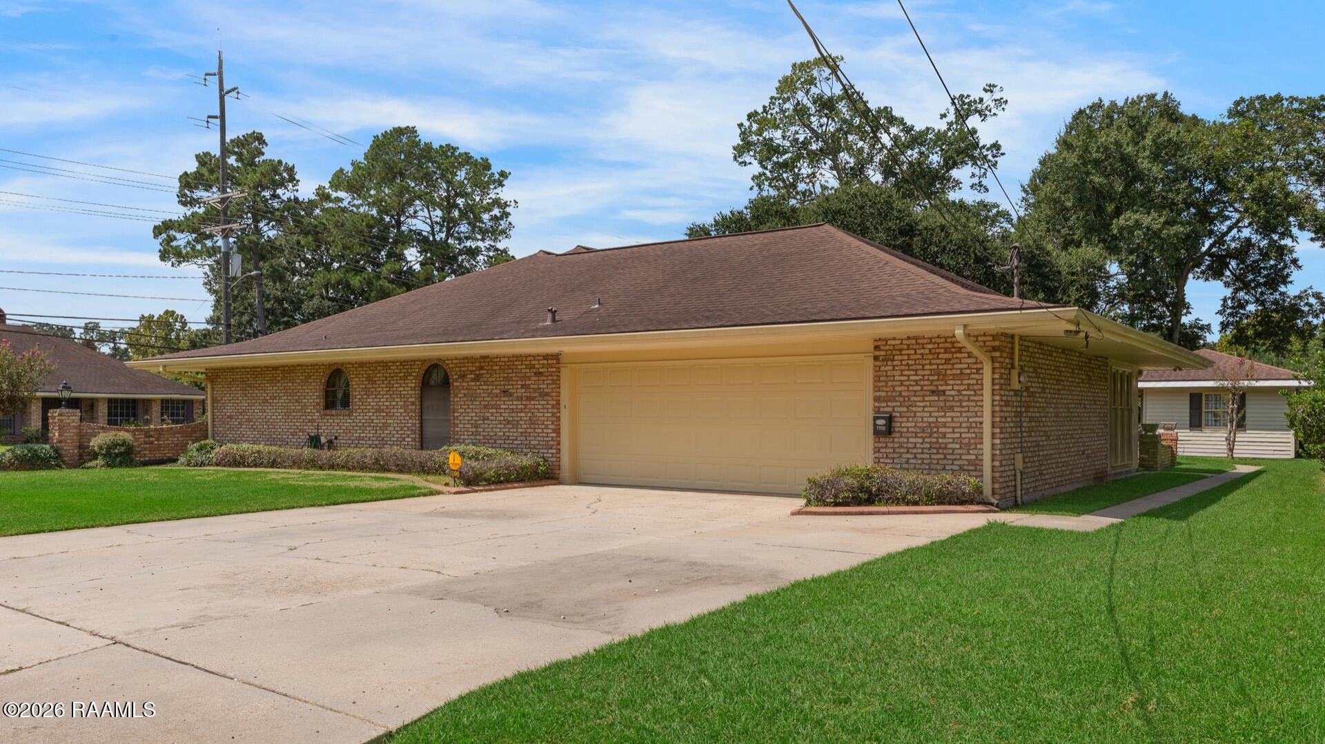 1100 West Gilman Road Lafayette, LA 70501 - Photo 29 of 30 1100 W Gilman -29