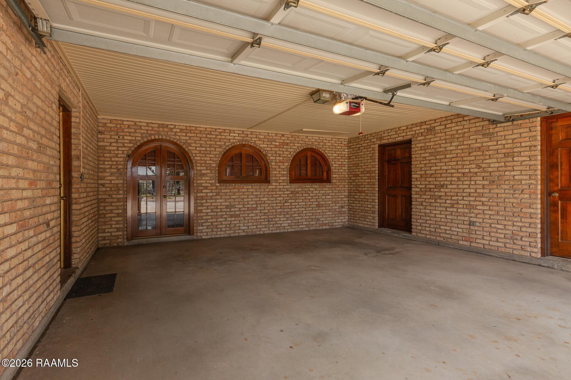 1100 West Gilman Road Lafayette, LA 70501 - Photo 30 of 30 1100 W Gilman -30