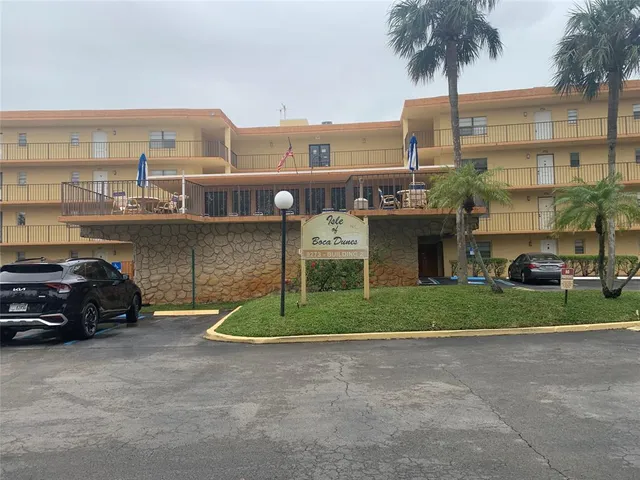 $239,900 | 9273 Southwest 8th Street, Unit 206, Boca Raton, FL 33428