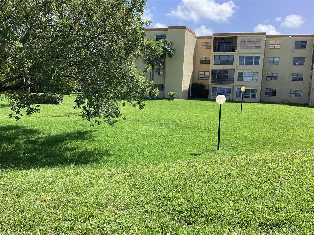 9273 Southwest 8th Street, Unit 206 Boca Raton, FL 33428 - Photo 22 of 24