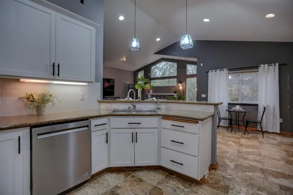 $670,000 | 5805 North Hermosa Circle, Otis Orchards, WA 99027